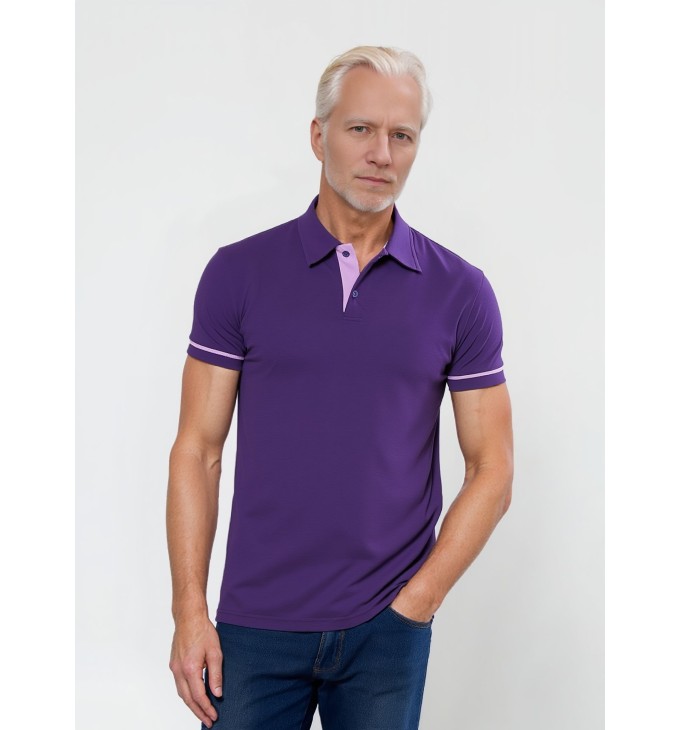 Camisa polo roxa com detalhes em rosa