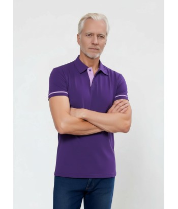 Camisa polo roxa com detalhes em rosa