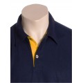 Camisa polo marinho, detalhe amarelo