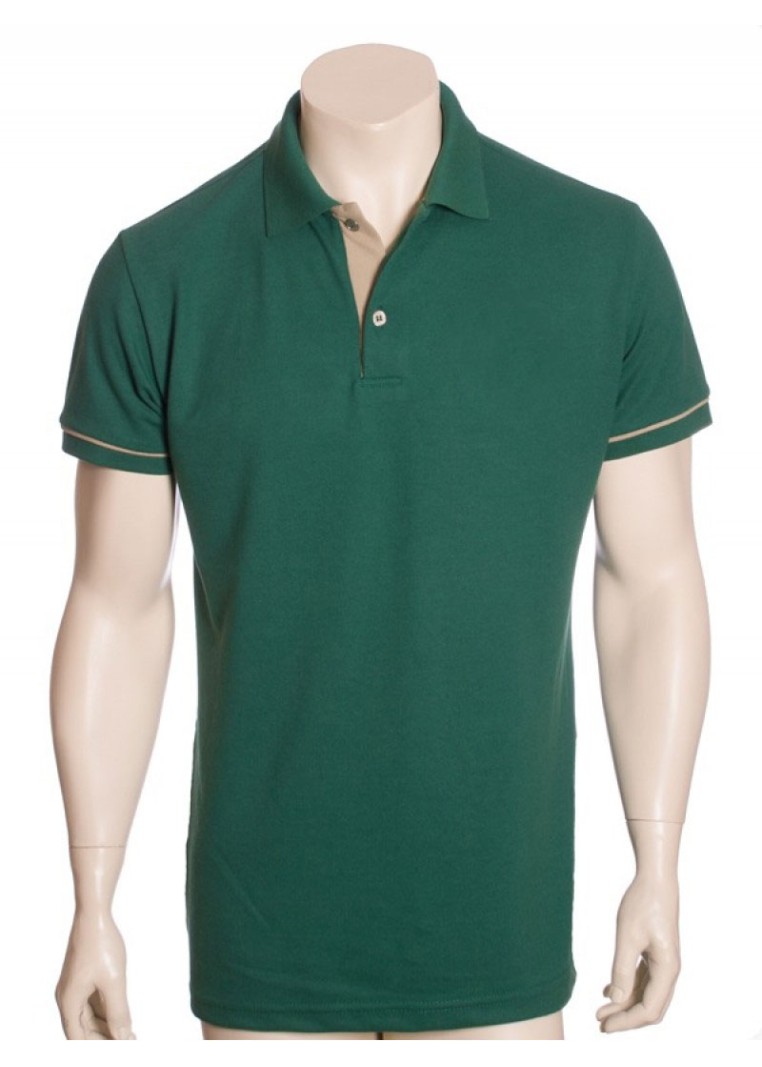 Camisa polo verde musgo com detalhe cáqui