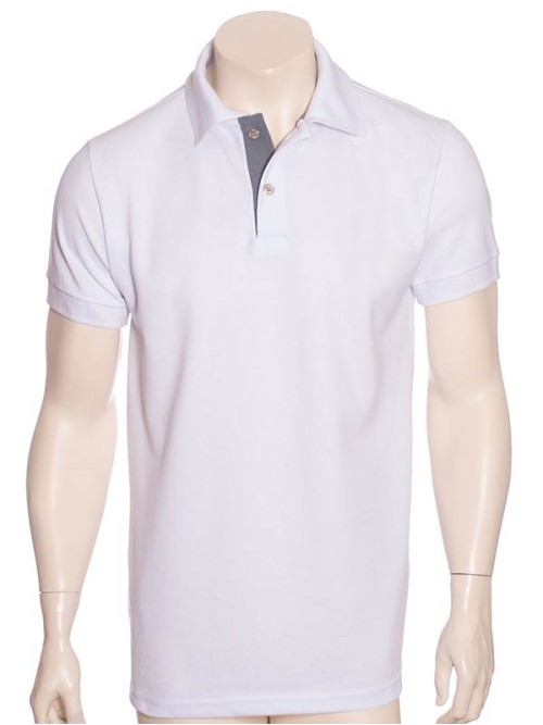 Camisa polo branca com detalhe cinza Camisa polo branca com detalhe cinza