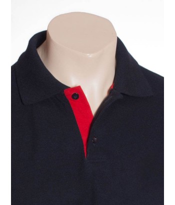 Camisa polo marinho com detalhes em vermelho