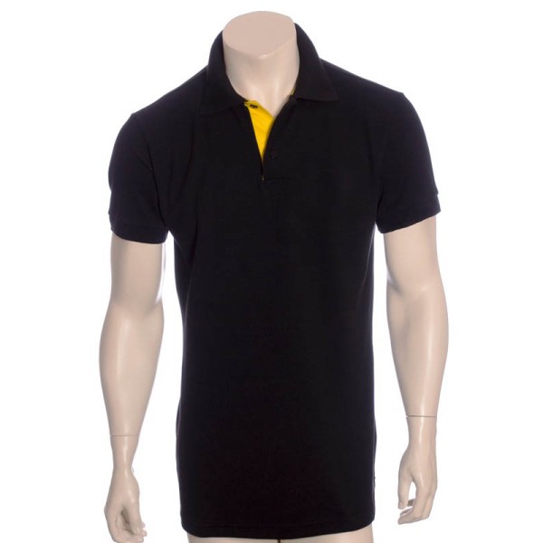 Camisa polo preta com detalhes em amarelo