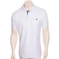 Camisa polo branca com detalhe xadrez