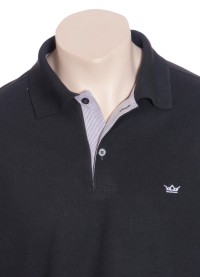Camisa polo chumbo com detalhe listrado