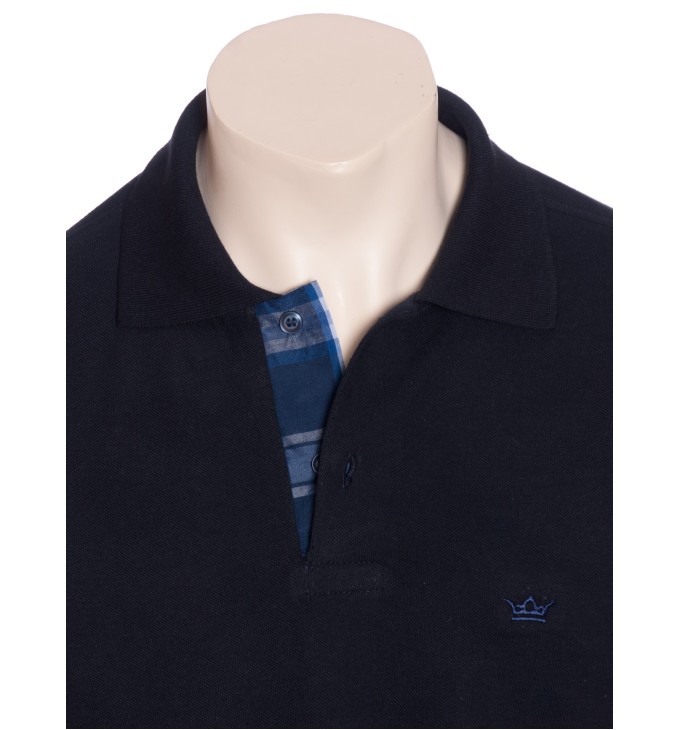 Camisa polo marinho com detalhe xadrez Camisa polo marinho com detalhe xadrez