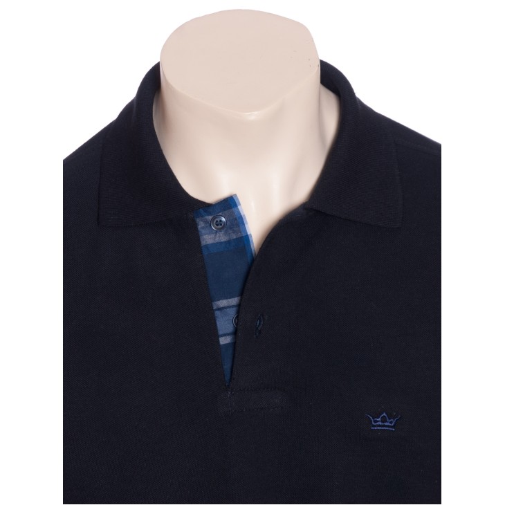 Camisa polo marinho com detalhe xadrez