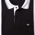 Camisa polo preta com detalhe branco