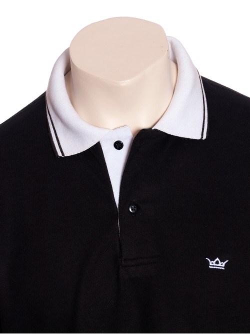 Camisa polo preta com detalhe branco Camisa polo preta com detalhe branco