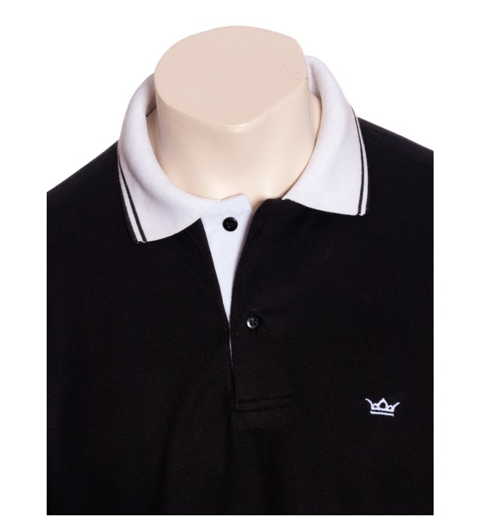 Camisa polo preta com detalhe branco Camisa polo preta com detalhe branco