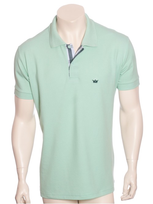Camisa polo verde claro com detalhe xadrez Camisa polo verde claro com detalhe xadrez