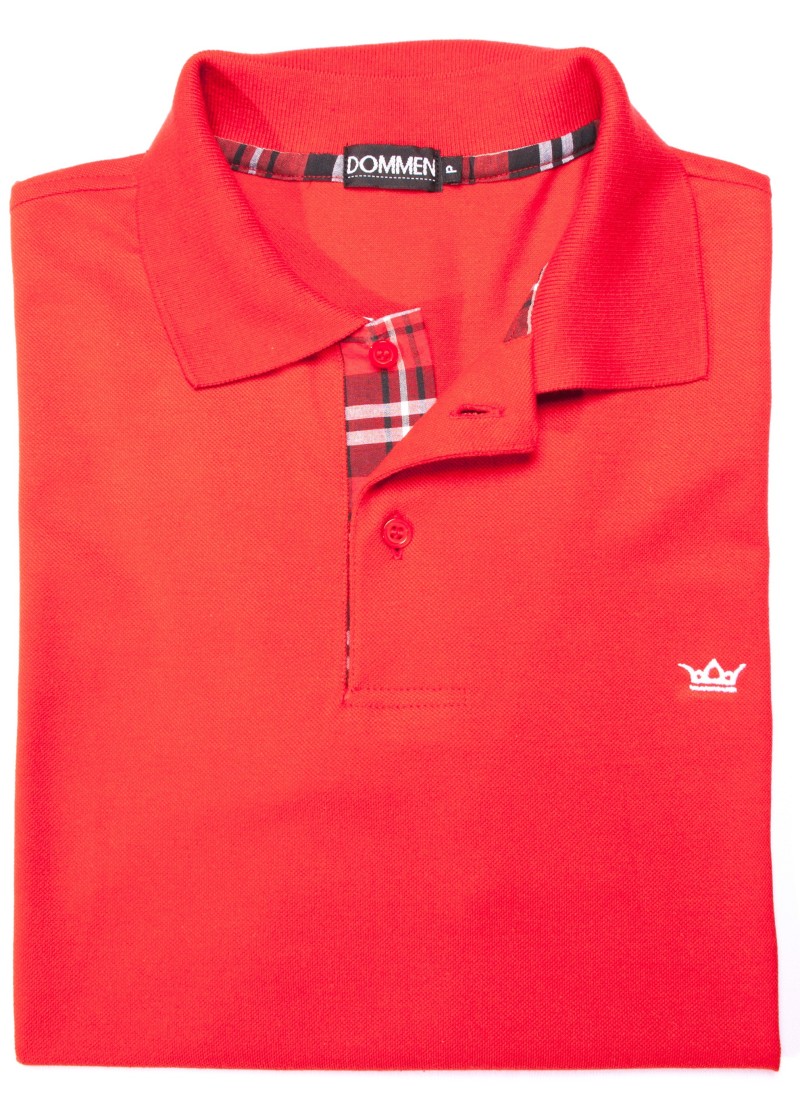 Camisa polo vermelha com detalhe xadrez