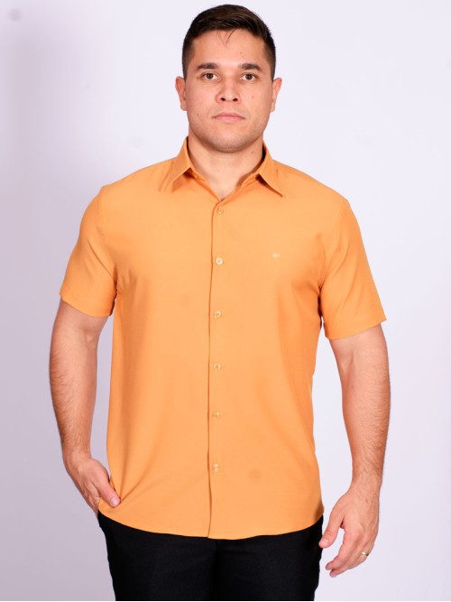 Camisa social mostarda masculina manga curta microfibra