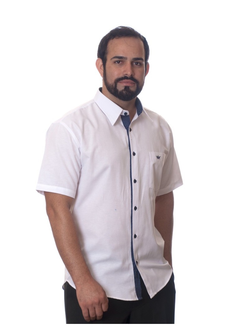 Camisa social branca com detalhe manga curta