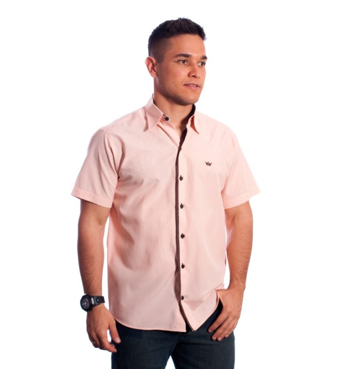 Camisa social masculina de tricoline manga curta com detalhe na frente, salmão Camisa social masculina de tricoline manga curta com detalhe na frente, salmão