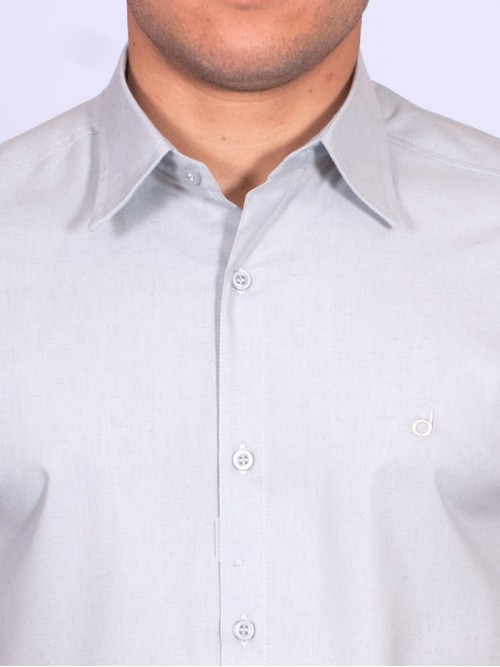 Camisa manga curta de linho misto cinza Camisa manga curta de linho misto cinza