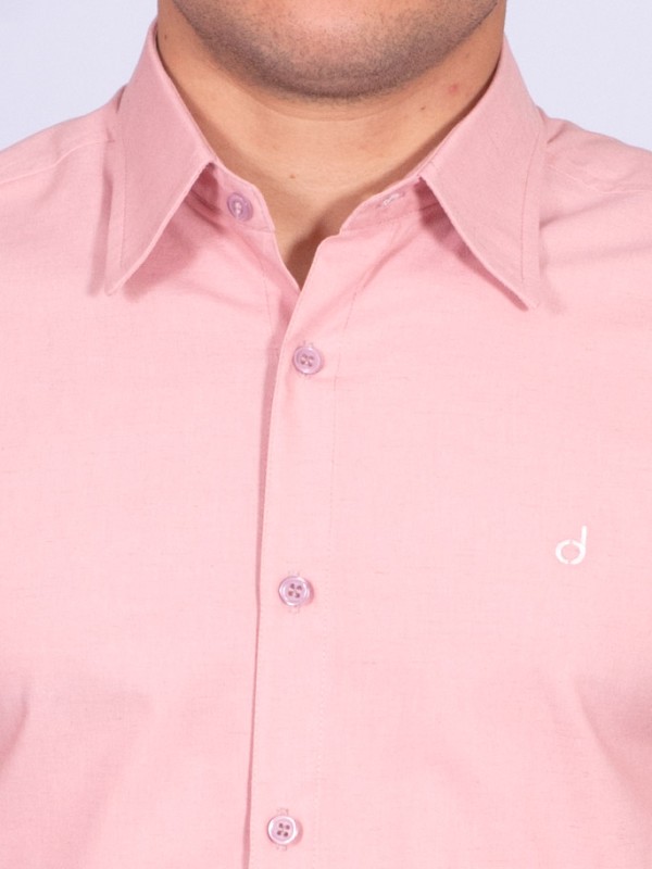 Camisa manga curta de linho misto nude Camisa manga curta de linho misto nude