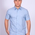 Camisa manga curta de linho misto azul claro
