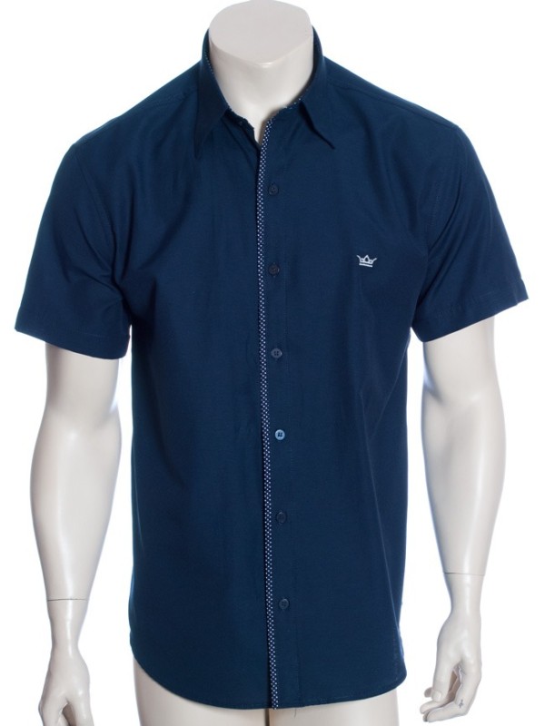 Camisa social masculina de tricoline manga curta com detalhe na frente, marinho Camisa social masculina de tricoline manga curta com detalhe na frente, marinho