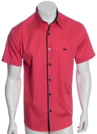 Camisa social masculina de tricoline manga curta com detalhe na frente, vermelha