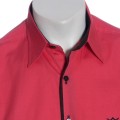 Camisa social masculina de tricoline manga curta com detalhe na frente, vermelha