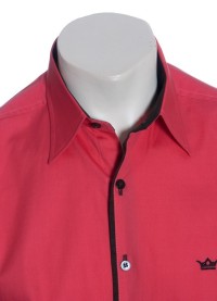 Camisa social masculina de tricoline manga curta com detalhe na frente, vermelha