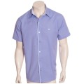 Camisa social masculina de algodão manga curta com detalhe na frente, lilás