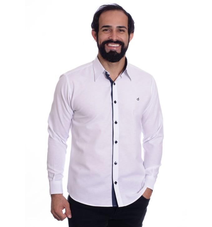 Camisa masculina branca detalhe na frente de tricoline manga longa Camisa masculina branca detalhe na frente de tricoline manga longa
