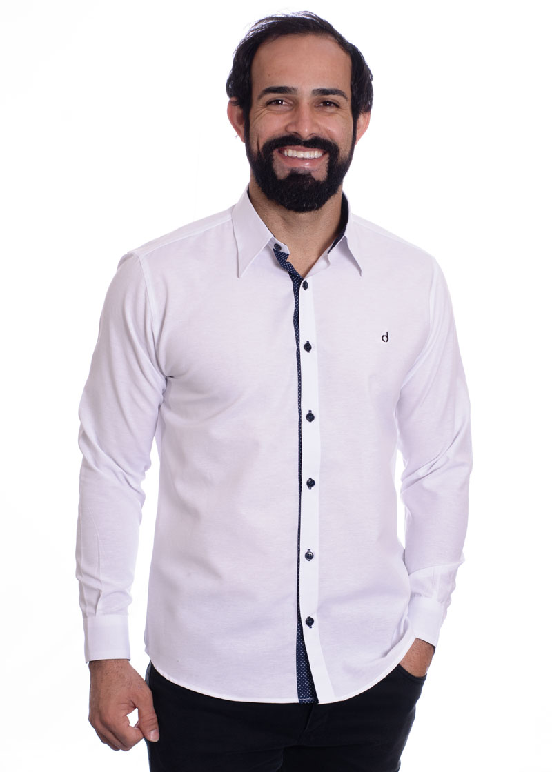 Camisa masculina branca detalhe na frente de tricoline manga longa