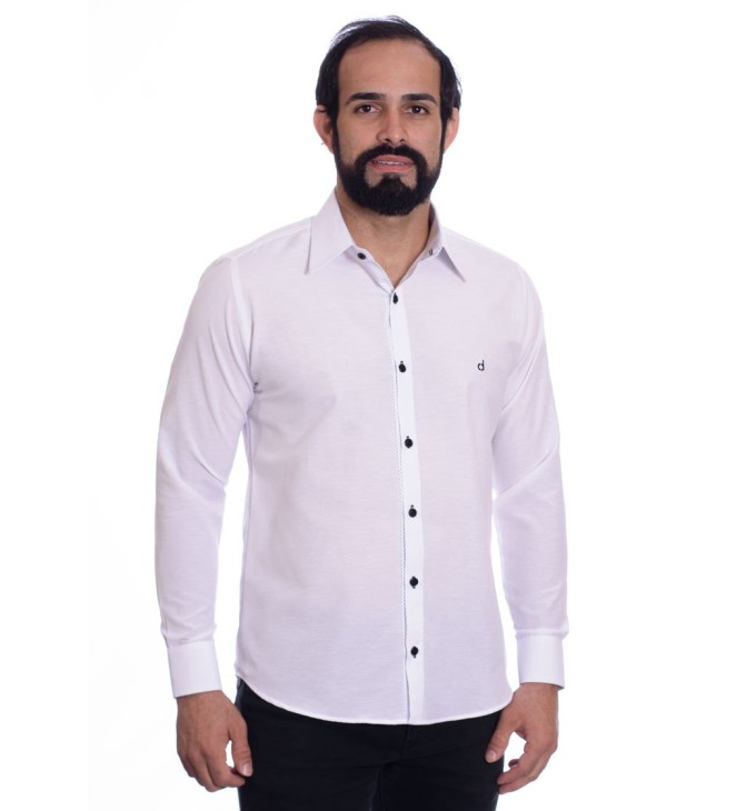 Camisa social branca com detalhe poá Camisa social branca com detalhe poá