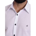 Camisa social branca com detalhe poá