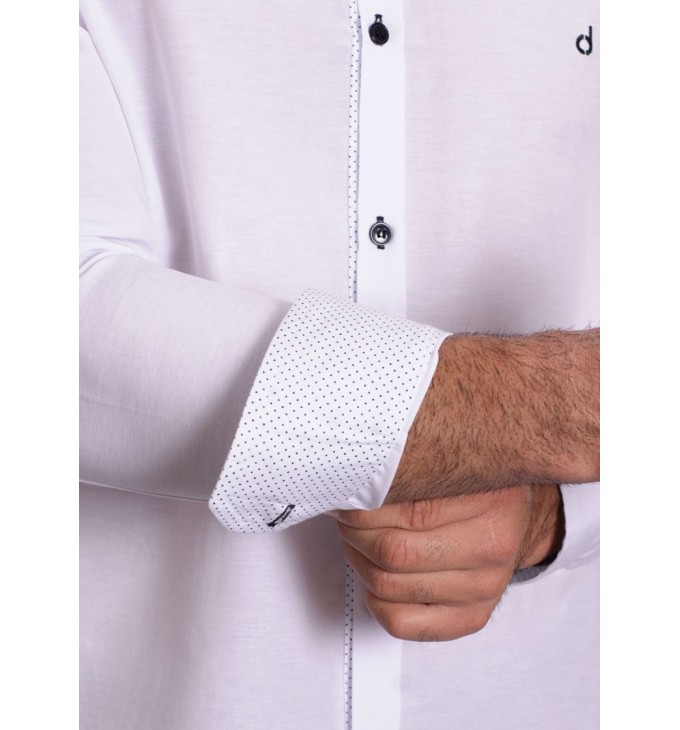 Camisa social branca com detalhe poá Camisa social branca com detalhe poá