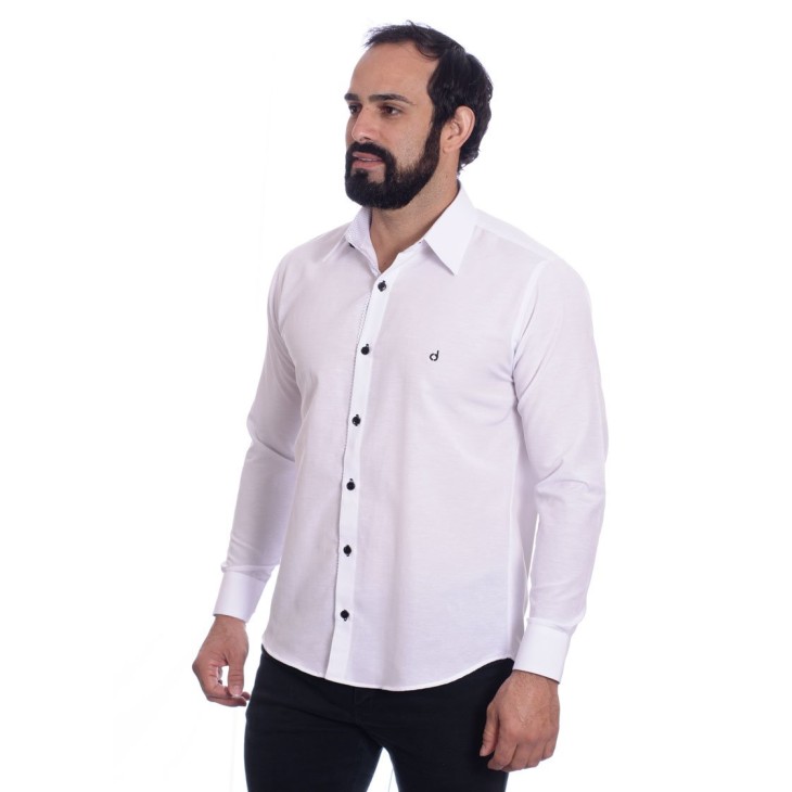 Camisa social branca com detalhe poá