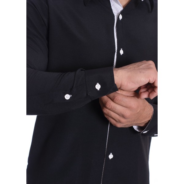 Camisa masculina com detalhe branco e preto de tricoline manga longa