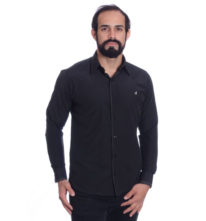 Camisa preta com detalhe na frente masculina de tricoline manga longa Camisa preta com detalhe na frente masculina de tricoline manga longa