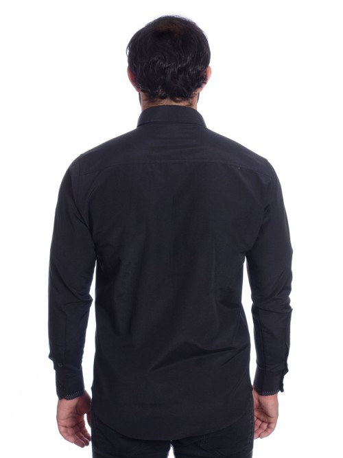 Camisa preta com detalhe na frente masculina de tricoline manga longa