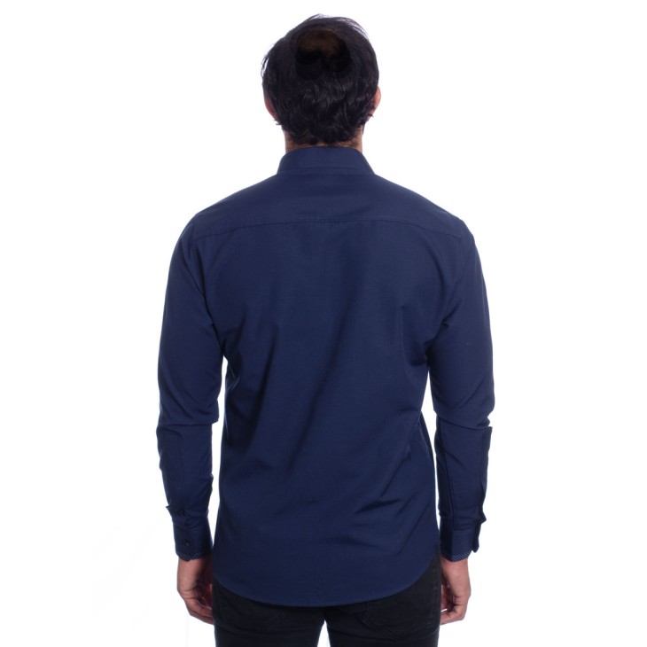 Camisa masculina marinho detalhe na frente de tricoline manga longa