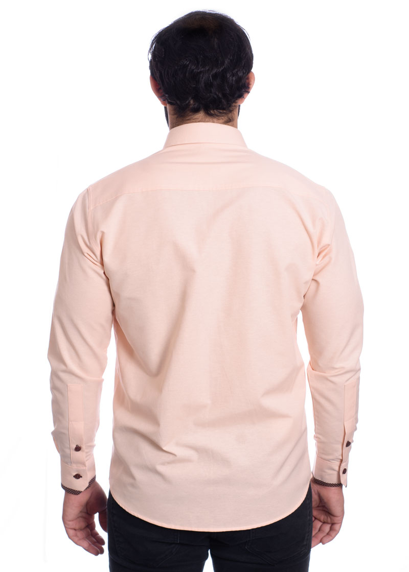 Camisa masculina salmão com detalhe na frente de tricoline manga longa