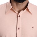 Camisa masculina salmão com detalhe na frente de tricoline manga longa