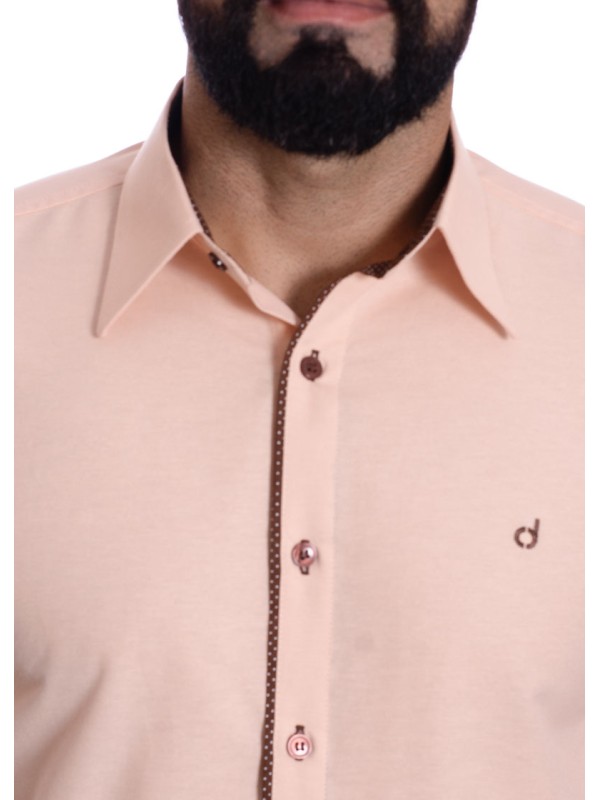 Camisa masculina salmão com detalhe na frente de tricoline manga longa