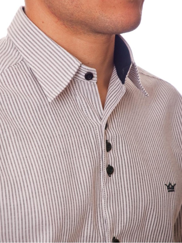 Camisa social listrada em preto manga longa masculina Camisa social listrada em preto manga longa masculina