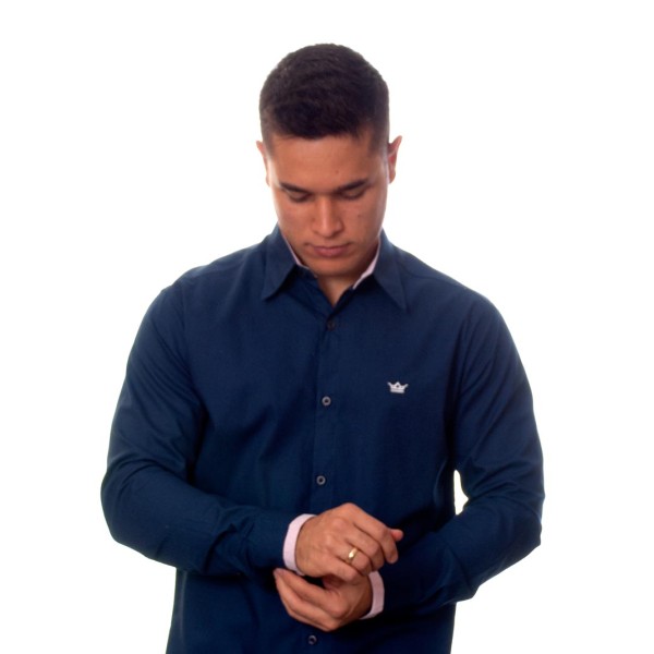 Camisa social azul marinho de algodão manga longa