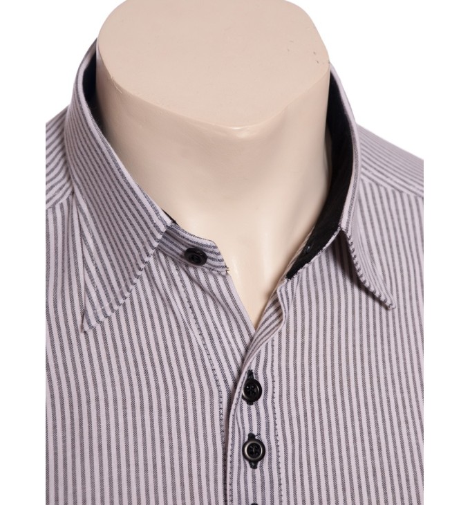 Camisa social listrada em preto manga longa masculina