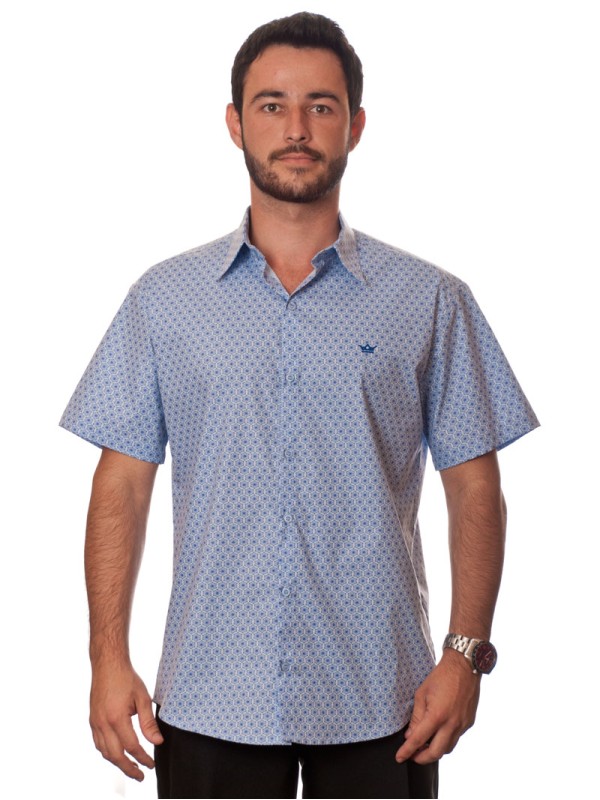 Camisa masculina azul claro estampado manga curta algodão Camisa masculina azul claro estampado manga curta algodão