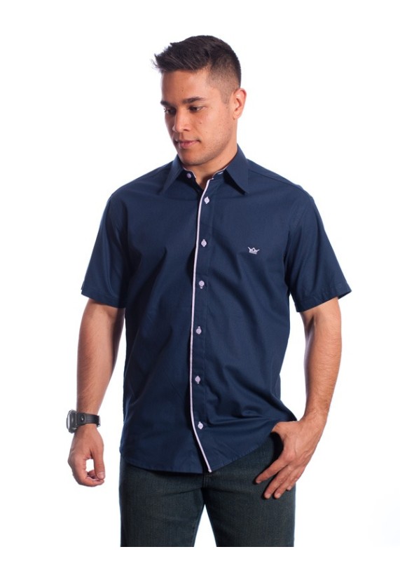 Camisa social marinho masculina de algodão manga curta detalhe branco