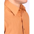 Camisa masculina ferrugem de tricoline manga longa detalhe