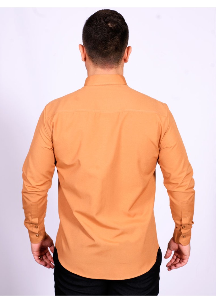 Camisa masculina ferrugem de tricoline manga longa detalhe