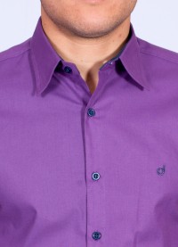 Camisa Masculina de Manga Longa Roxa com detalhes em marinho