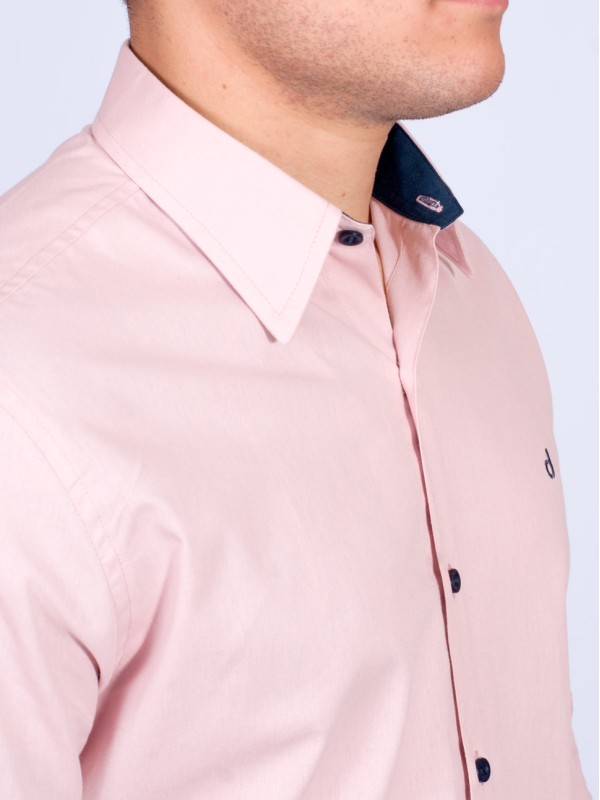 Camisa masculina salmão com detalhes de manga longa de algodão