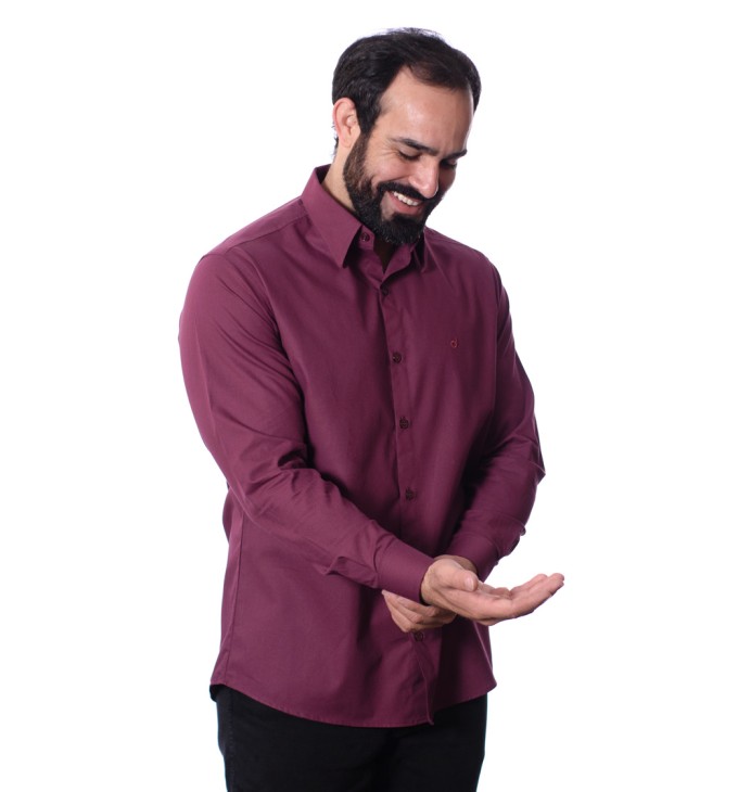 Camisa social bordô masculina manga longa de algodão Camisa social bordô masculina manga longa de algodão
